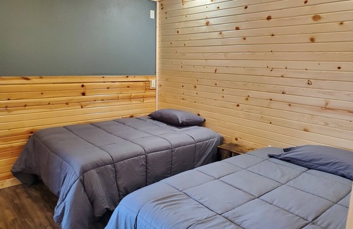 Oakes Cabina | Droptine Lodge 2.0