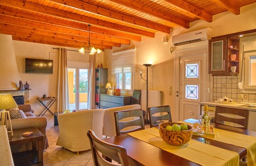 Almiros Beach Casa | Drosia Beach House Almyros Corfu