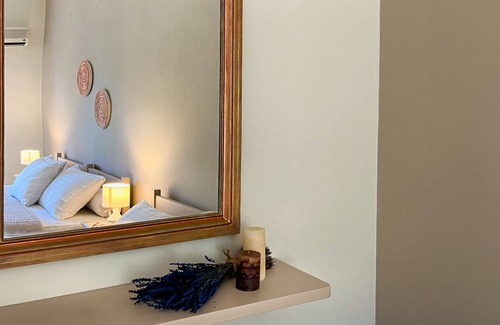 Menegata Apartamento | Drosia ..Chic & Classic.. Triple Mountain View Room