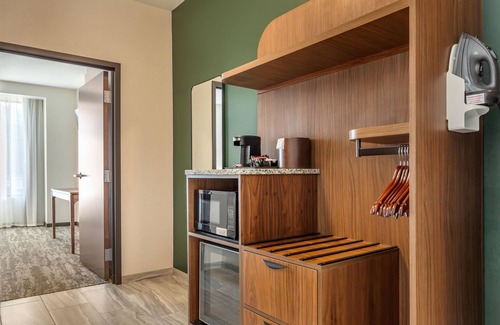 Pigeon Forge Hotel | Drury Plaza Hotel Pigeon Forge