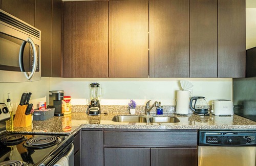 Evans Churchill Apartamento | DT PHX Escape Pool Gym Parking W/D