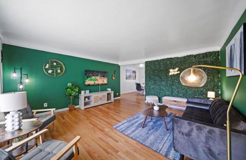 Birmingham Apartamento | DT Green Haven 4-Bed Sanctuary in Vibrant Loco