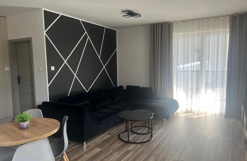 Ostrow Wielkopolski Apartamento | Duży Apartament 3 pokoje Park City
