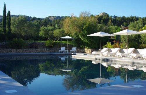 Paradou Hotel | Du Côté Des Olivades