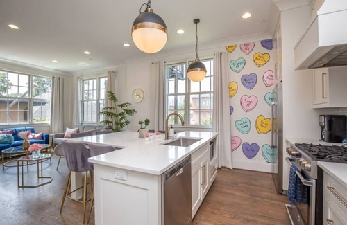Rolling Mill Hill Casa | Dual Rooftop WalktoBroad 40 Bed