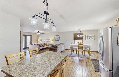Rapid City Casa | Dual unit home with fenced yard, grill, firepit & jetted tub - close to town