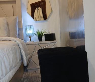 Sheikh Zayed City Chalet De Esquí | Dublex Studio with a backyard in Sheikh Zayed