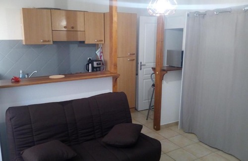 Poitiers Apartamento | Duc's House Les Herbaux