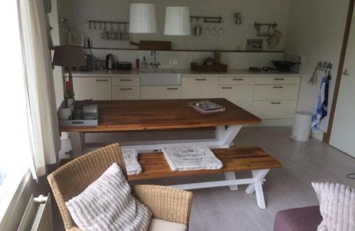 Breskens Casa | Duinroos Home with Terrace