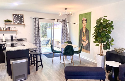 Durham Casa | Duke Cottage Home-Available Feb 2023