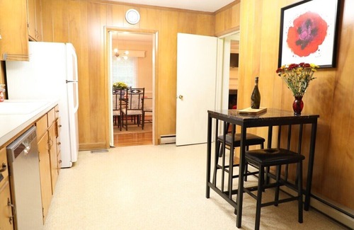 Durham Casa | Duke Forest Gem! 3BR, sleeps 7