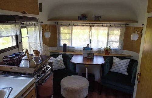Sherwood Casa | Dukes Inn : Rest & Recharge in Wine Country