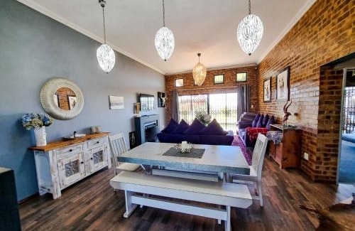 Emakhazeni Apartamento | Dullstroom Manor Game & Trout Lodge