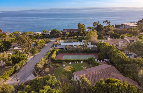 Central Malibu Villa | Dume Point by AvantStay | Tennis + Pool in Malibu