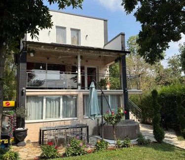 Palilula Casa | Dunavska lepotica 2