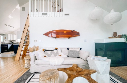 Salvo Cabaña | Dune Haus ~ Lovely Oceanfront Cottage Private Cape Hatteras Beach HotTub Lift