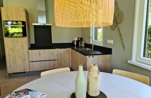 Egmond-Binnen Casa | Dune lodge directly against the dunes for 6 persons