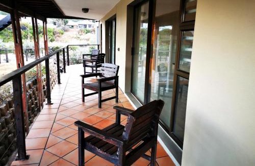 Hout Bay Cabina | Dune Lodge
