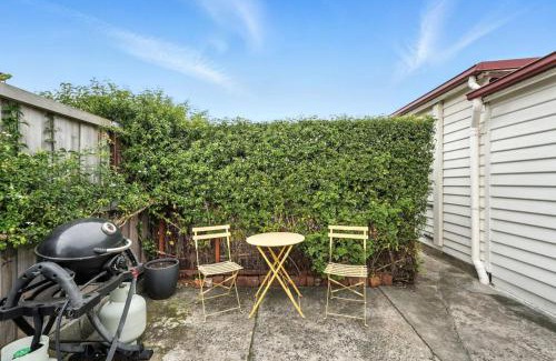 North Hobart Casa | Dunn Cottage North Hobart x 6