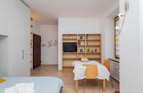 Pavia Apartamento | Duomo di Pavia - Comodo bilocale in centro città
