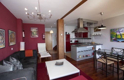 San Vicente de la Barquera Apartamento | DUPLEX CON VISTAS A LA BAHIA,CON WIFI Y PARKING