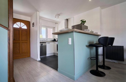 Saint-Maurice Pellevoisin Apartamento | Duplex à 10min from Lille train station