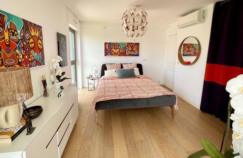 Montrouge Apartamento | Duplex 115m2 Inondé de Soleil Avec Terrasse, Climatisation et Parking Privé