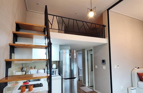Samseong-dong Apartamento | Duplex 2-bedroom apartment in Gangnam with air conditioning