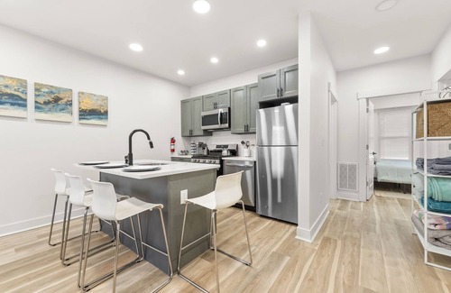 Paterson Apartamento | 10Guests! Parking/1ST FLOOR-Duplex