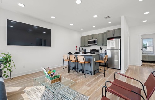 Fair Lawn Apartamento | 10Guests! Parking/2ND FLOOR-Duplex