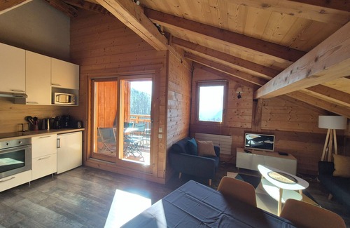 Araches-la-Frasse Casa | Duplex 80m² Rénové 2 Chambres