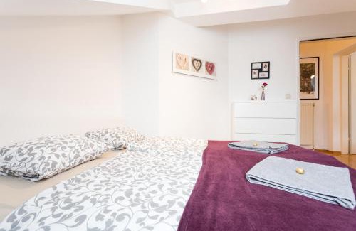Leopoldstadt Apartamento | Duplex Apartment - 3 Bedrooms - Bright Living Room