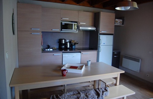 Arreau Apartamento | Apartamento duplex 7-9 personas Piscina, sauna, cerca de 4 estaciones