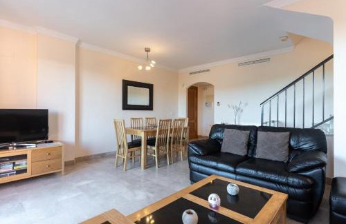 Buenas Noches Apartamento | Duplex apartment Estepona