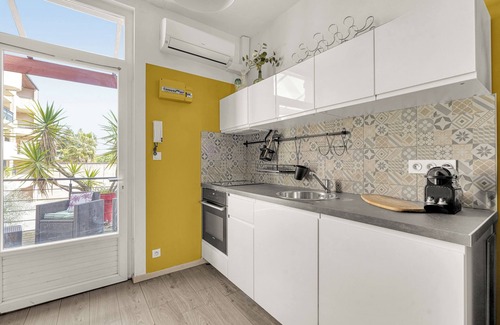 Minimes - Barriere de Paris Apartamento | Duplex apartment in the heart of Les Minimes, close to the Canal du Midi and the metro.