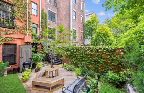 Central Park North Apartamento | Duplex con Encanto del viejo mundo