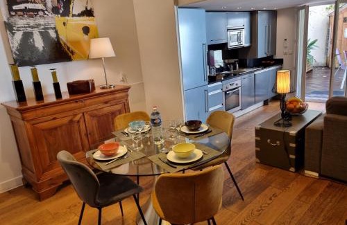 Gares Apartamento | Duplex Chic Climatisé avec terrasse proche Comédie