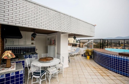 Centro Apartamento | Duplex com piscina e área gourmet perto da praia