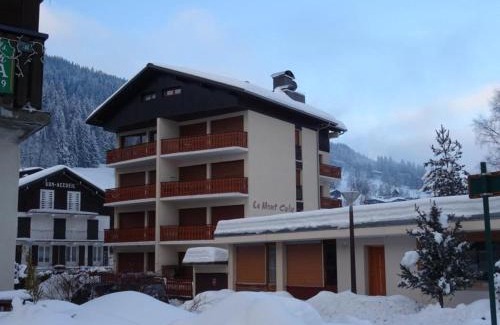 Les Gets Apartamento | Duplex Confortable 7 Pers, Centre Les Gets, WiFi, Garage, Proche Commerces et Télécabine - FR-1-802-52