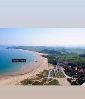 San Vicente de la Barquera Apartamento | Duplex 1aLinea PLAYA Incluye PARKING PRIVADO y TRASTERO Wifi FIBRA alta velocidad