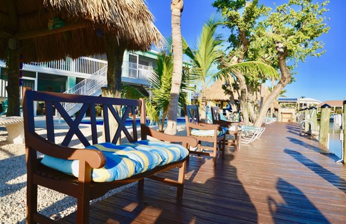 Marathon Casa | DUCK KEY Grand 3/2 W / 90 'Dock privado, SIN HONORARIOS, Almacenamiento de remolque incluido