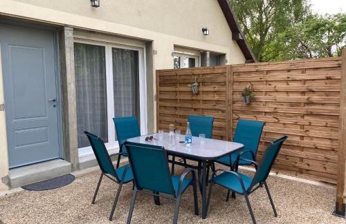 Arnage Apartamento | Duplex l Auvetia 150 m circuit 24 h