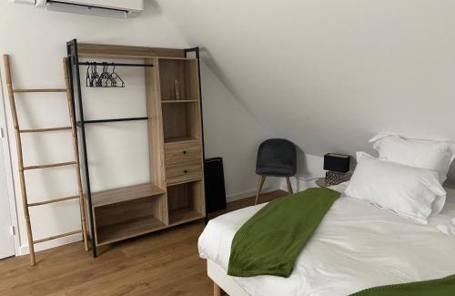 Arnage Apartamento | Duplex l Auvetia 150 m circuit 24 h