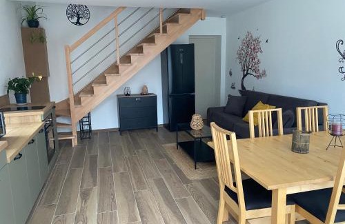Arnage Apartamento | Duplex l Auvetia 150 m circuit 24 h