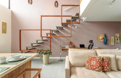Lagoa Pequena Apartamento | Duplex Moderno Novo Campeche, WiFi 1GB, 500m da praia