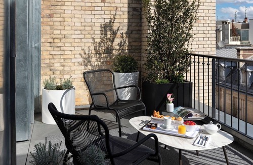 Champs-Elysees Apartamento | Duplex Montmartre With Aircon In Champs Elysees