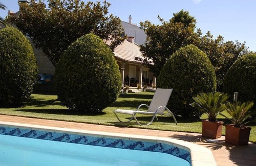 O Grove Apartamento | Duplex Playa de Rons - A menos de 50 m. de la playa, con piscina y jardín