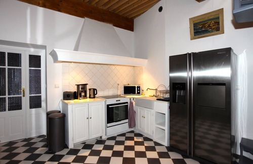 St.-Remy-de-Provence Casa | Centro de pueblo duplex con gran terraza orientada al sur (*****)