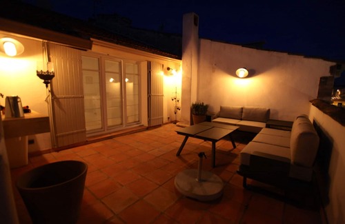 St.-Remy-de-Provence Casa | Centro de pueblo duplex con gran terraza orientada al sur (*****)