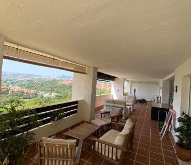 Castillo de Sabinillas Apartamento | Duquesa Bella Vista - with pool and private garden